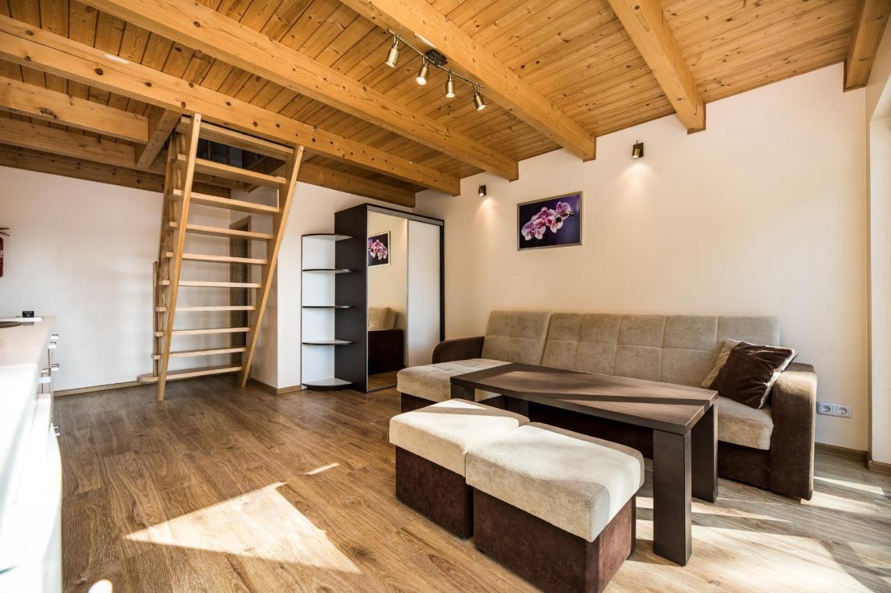Holiday home Mediniai Nameliai Zibu 99 Sventoji